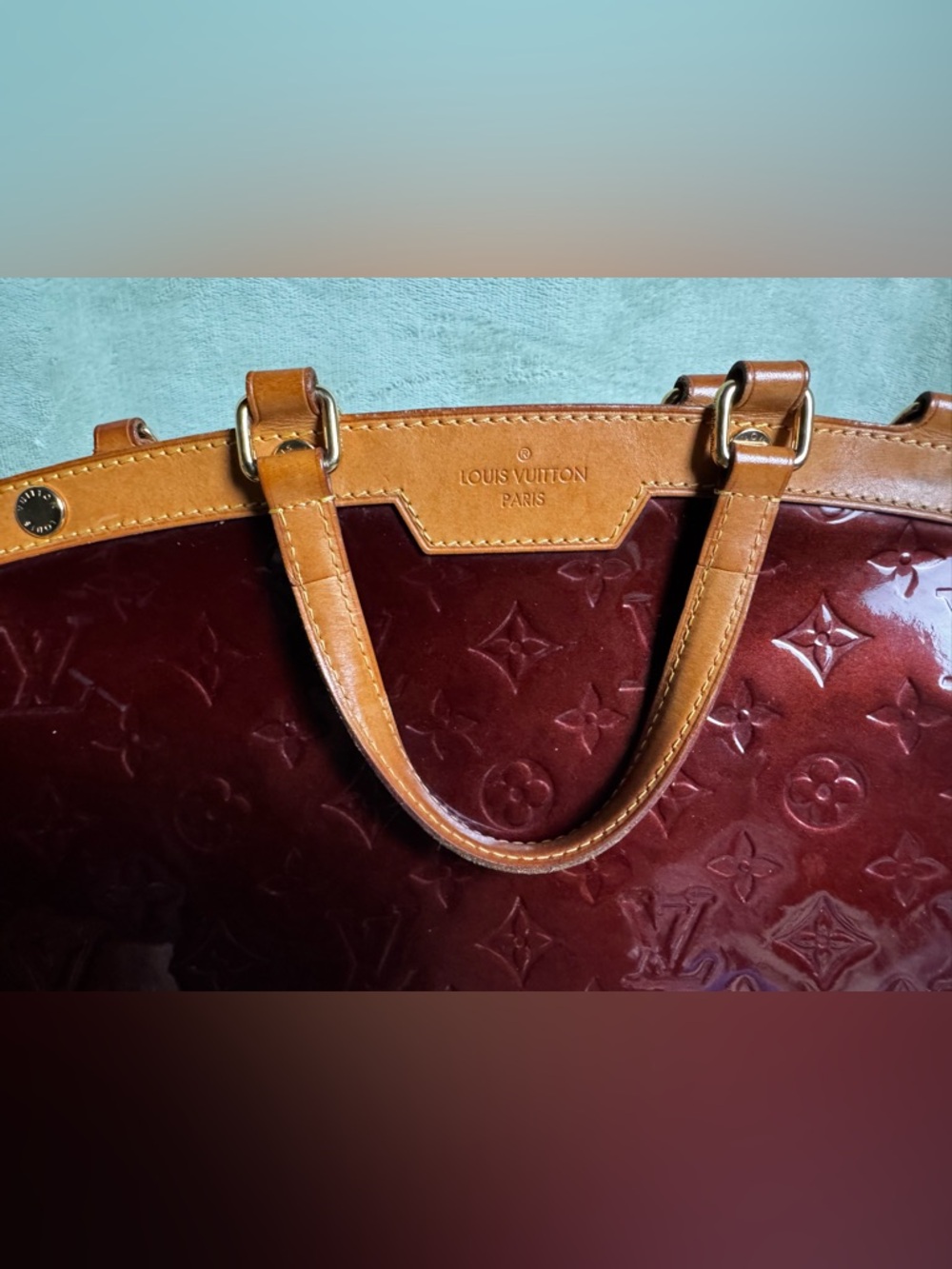 Louis Vuitton Brea MM Vernis Amarante Patent Leather Satchel Bag w/ Strap Auth - Picture 2 of 16